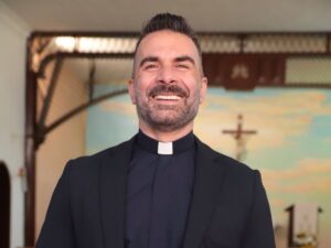 Don Cosimo Schena in una foto sui social
