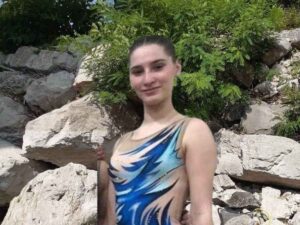Gaia De Gol, la ragazza rimasta vittima del cedimento di una roccia mentre cecrcava di fare un selfie