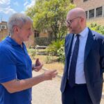 Gianni Alemanno e Lorenzo Fontana nel carcere romano di Rebibbia