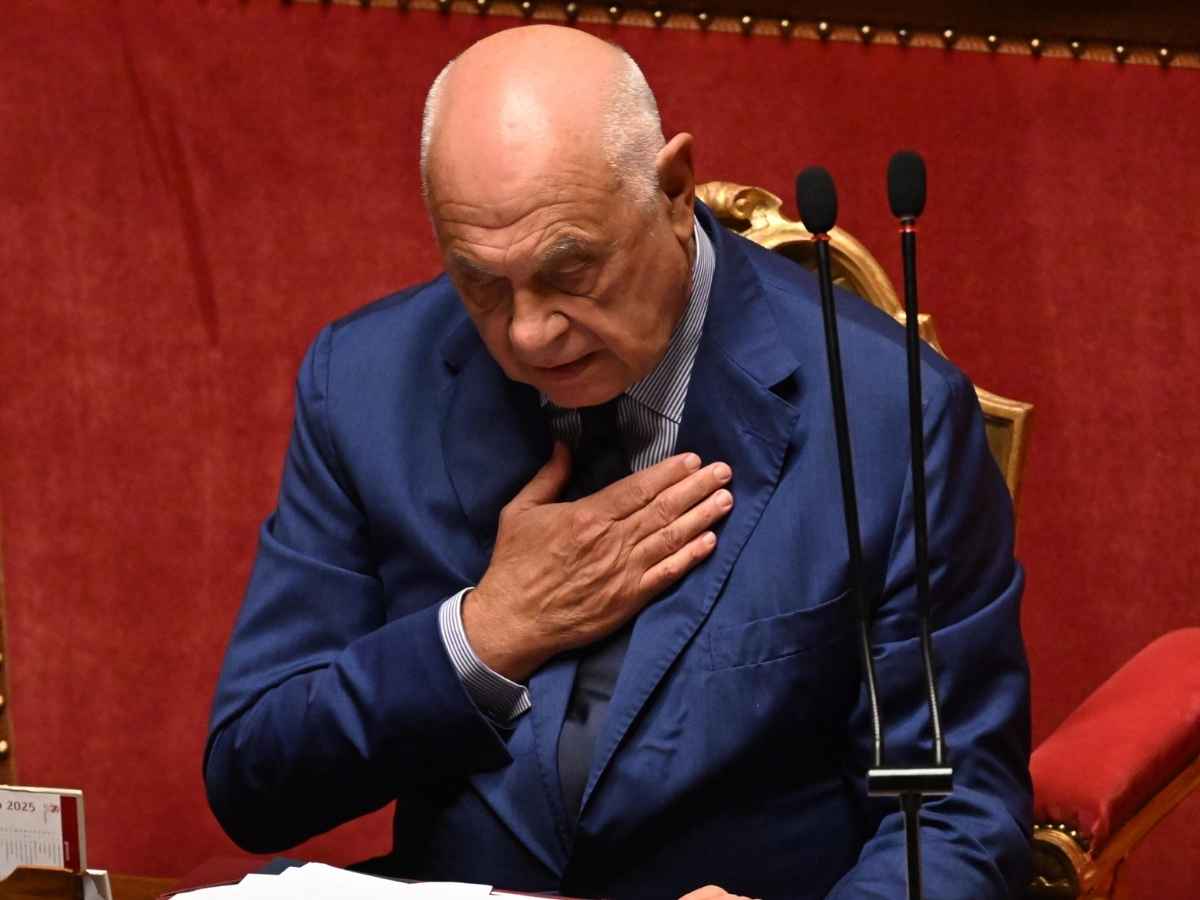 Emergenza carceri, in Parlamento la strategia del governo in tre punti. Nordio: “Indulto? Sarebbe istigazione a delinquere” Emergenza carceri, in Parlamento la strategia del governo in tre punti. Nordio: “Indulto? Sarebbe istigazione a delinquere”