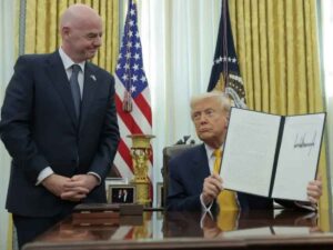 Il presidente Fifa Gianni Infantino ed il presidente Usa Donald Trump