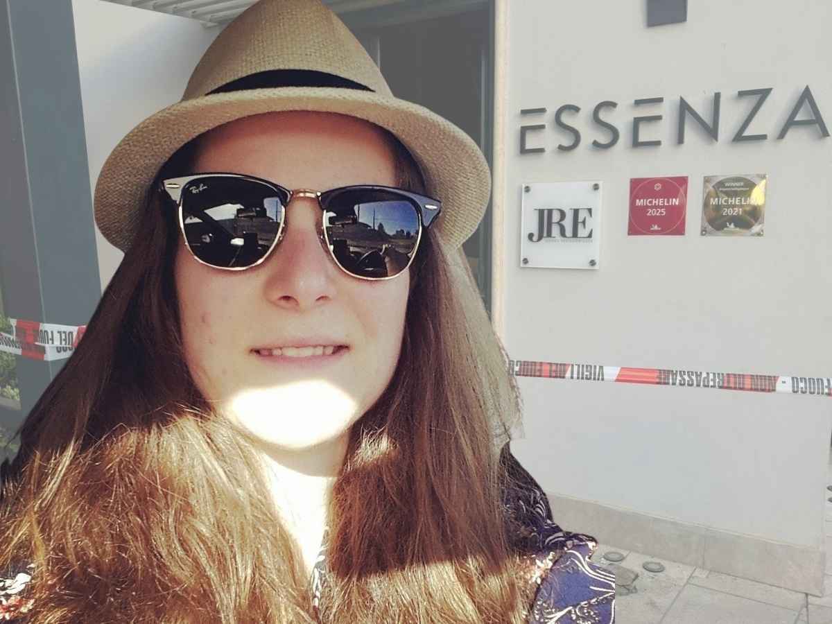Crolla un tetto a Terracina, tragedia al ristorante stellato: muore la sommelier Mara Severin. La Cgil: “Ipotesi maltempo, episodio gravissimo” Crolla un tetto a Terracina, tragedia al ristorante stellato: muore la sommelier Mara Severin. La Cgil: “Ipotesi maltempo, episodio gravissimo”