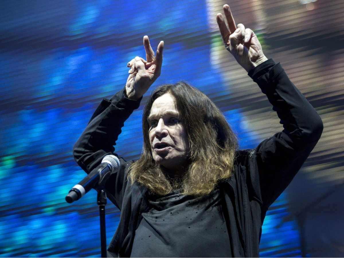 Alcune cose che non sapevi su Ozzy Osbourne, il cantante dei Black Sabbath morto a 76 anni Alcune cose che non sapevi su Ozzy Osbourne, il cantante dei Black Sabbath morto a 76 anni