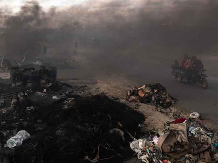 Passano solo alcuni aiuti a Gaza