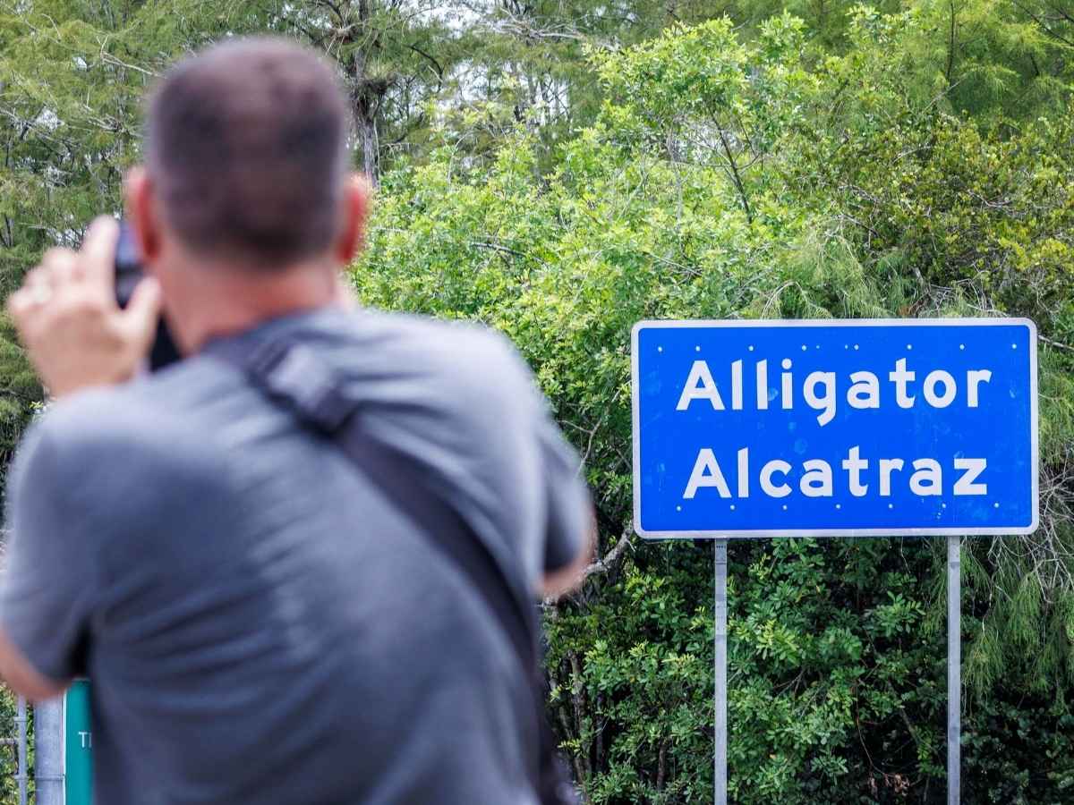 Chi sono e di cosa sono accusati i due italiani detenuti dell’Alligator Alcatraz di Donald Trump Chi sono e di cosa sono accusati i due italiani detenuti dell’Alligator Alcatraz di Donald Trump