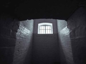 Una cella d'isolamento in un carcere