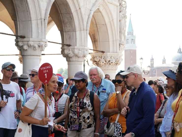 Venezia, turisti e pericolo overtourism