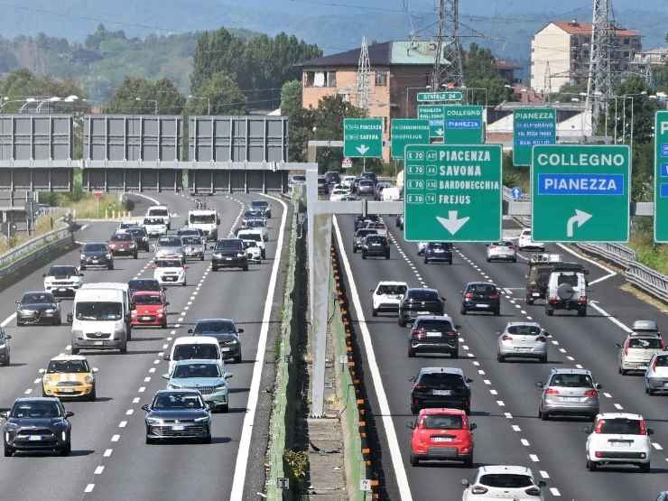 Autostrada trafficata in estate