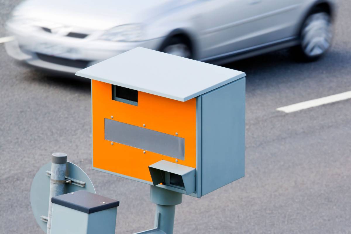 Autovelox, le nuove regole previste per l’autunno cambiano ancora tutto per gli automobilisti Autovelox, le nuove regole previste per l’autunno cambiano ancora tutto per gli automobilisti