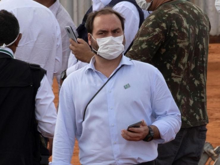 Carlos Bolsonaro nel periodo della pandemia Covid-19