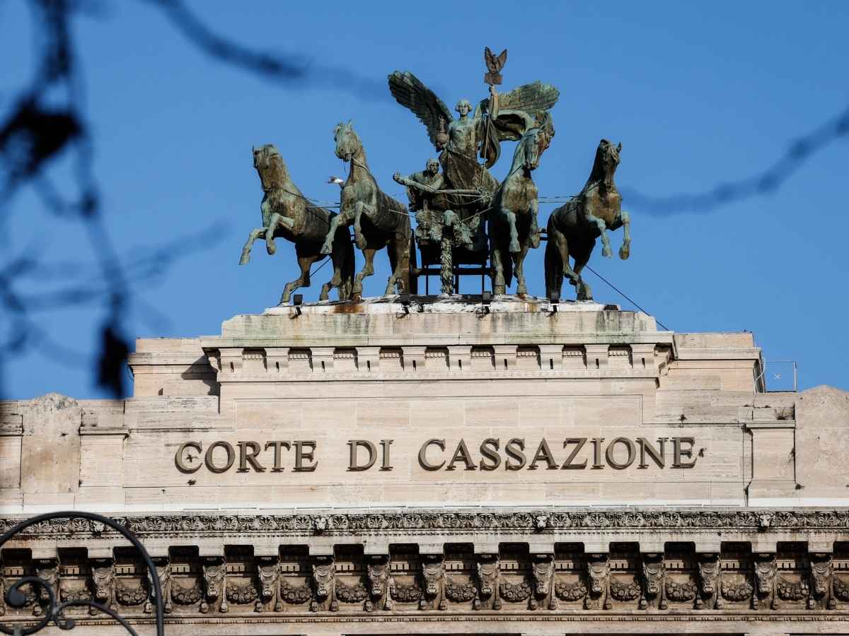 Patti prematrimoniali, il via libera della Cassazione agli accordi tra coniugi in caso di separazione: cosa cambia