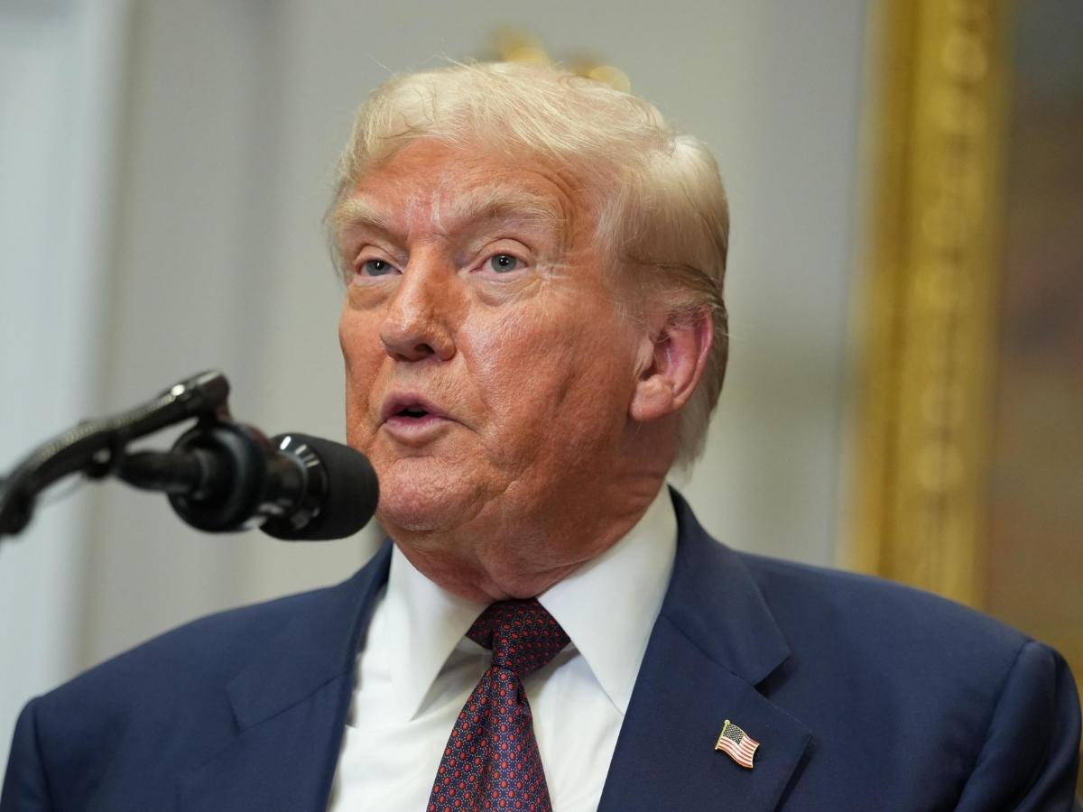 Dazi Usa, l’ordine esecutivo di Trump e le tariffe dal 10 al 41%: tutti i prodotti italiani interessati Dazi Usa, l’ordine esecutivo di Trump e le tariffe dal 10 al 41%: tutti i prodotti italiani interessati