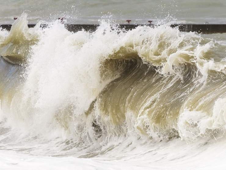 Mare molto agitato