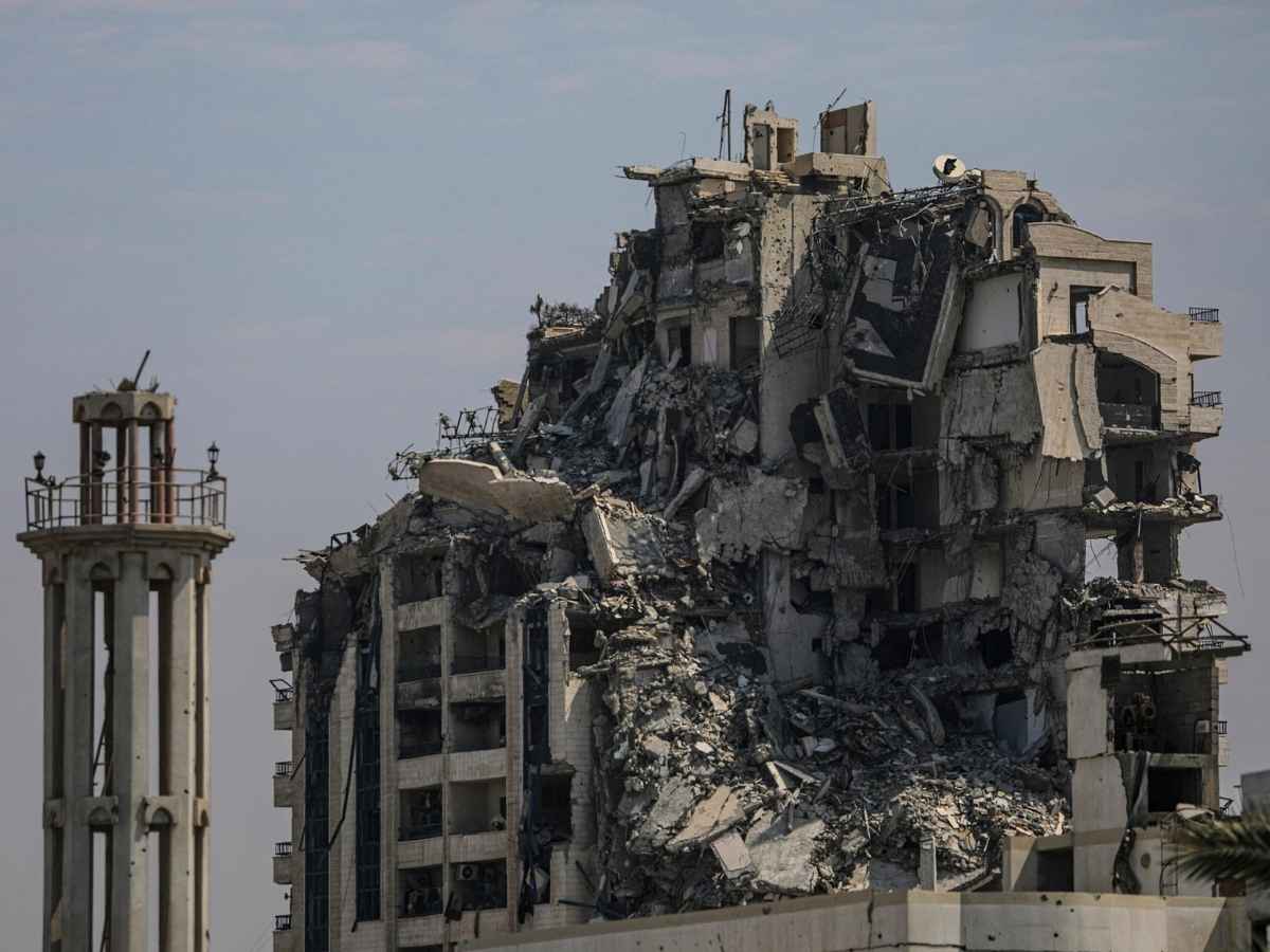 Palazzo distrutto da Israele a Gaza