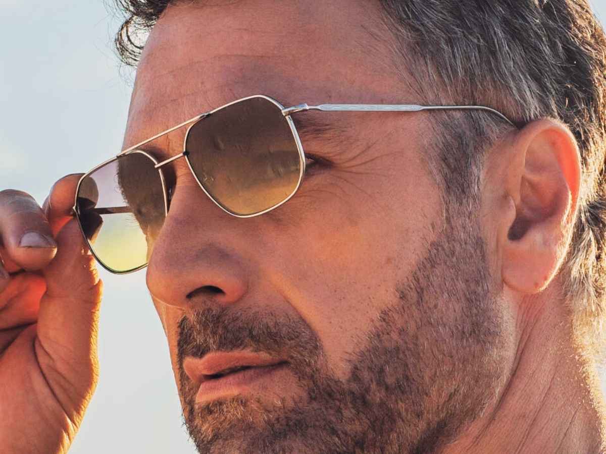 Raaoul Bova in primo piano, depositata la sua espressione occhi spaccanti