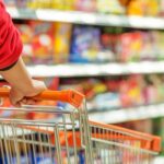 Carrello della spesa al supermercato
