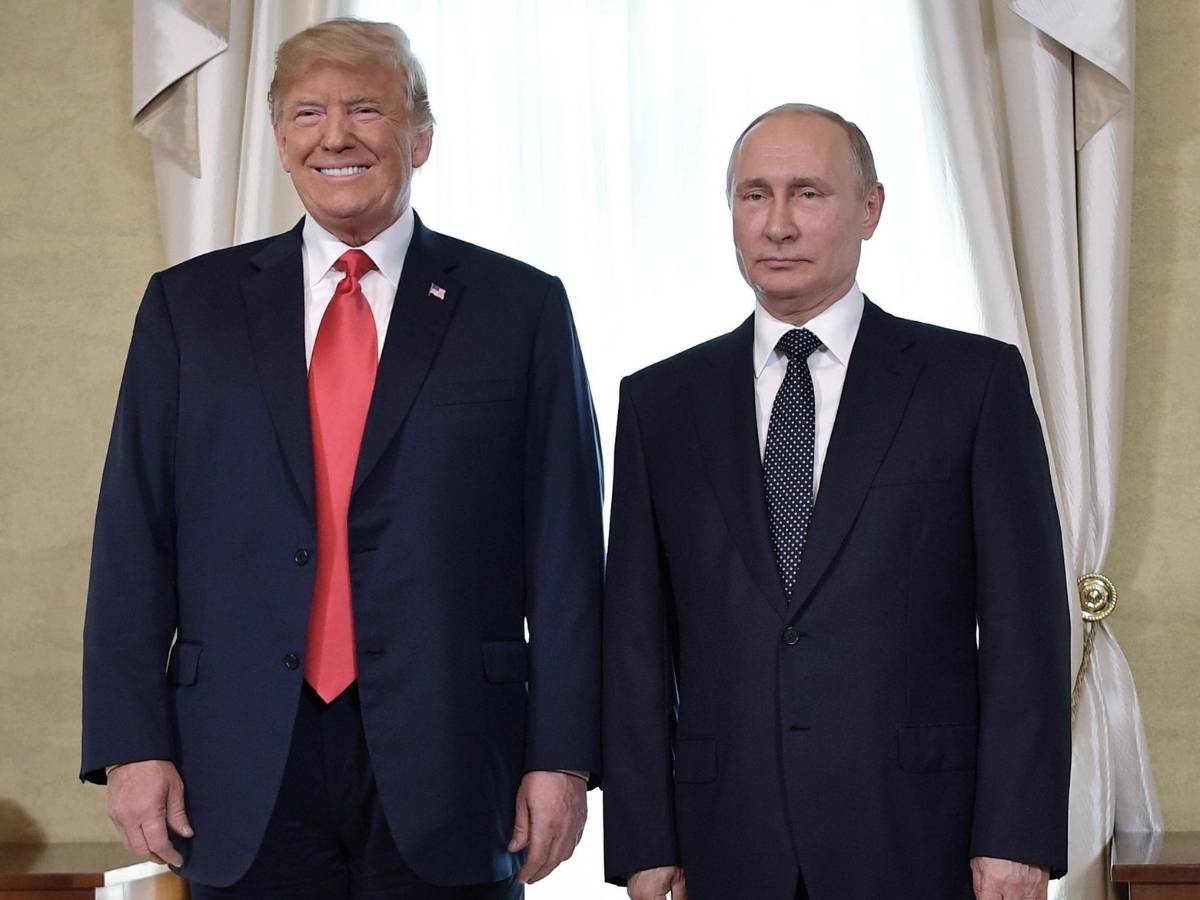 Trump e Putin in una foto d'archivio del 2018