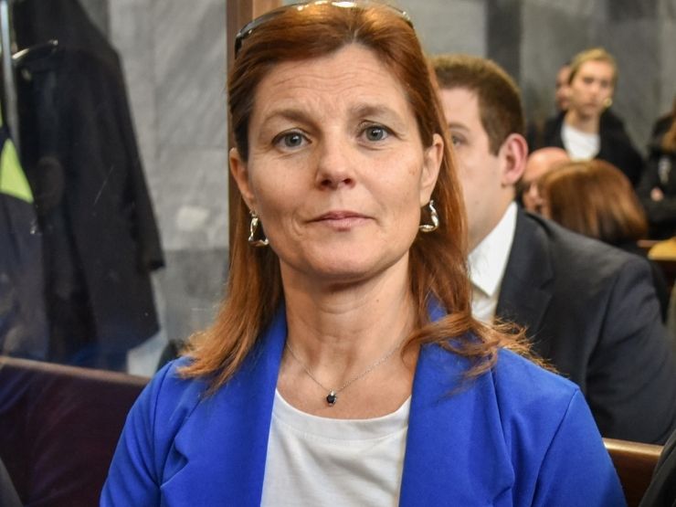 Viviana Pifferi, sorella di Alessia Pifferi, in Tribunale