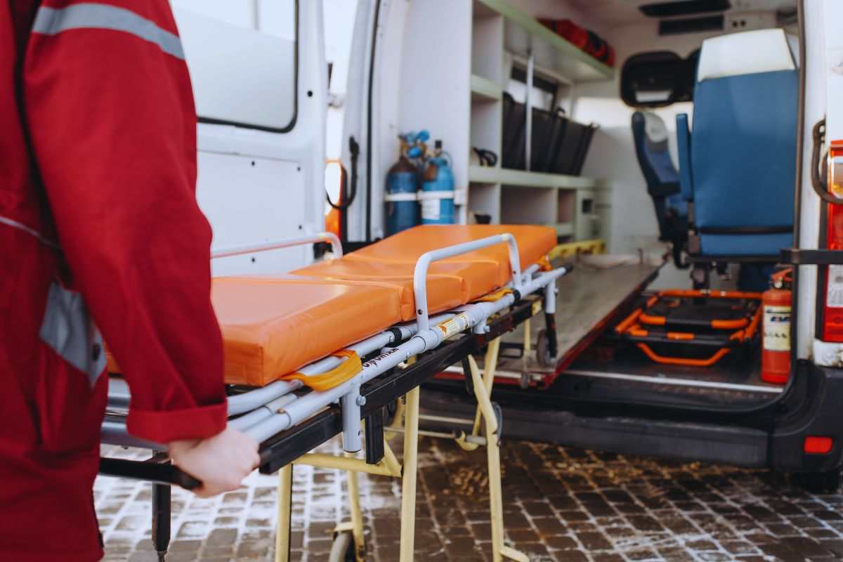 Salerno, 47enne muore strangolata dal compagno dopo un litigio Salerno, 47enne muore strangolata dal compagno dopo un litigio