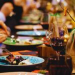 persone al ristorante