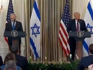 Benjamin Netanyahu e Donald Trump in conferenza stampa alla Casa Bianca