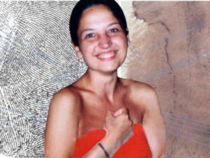 Chiara Poggi, ci sono otto impronte nella spazzatura di casa