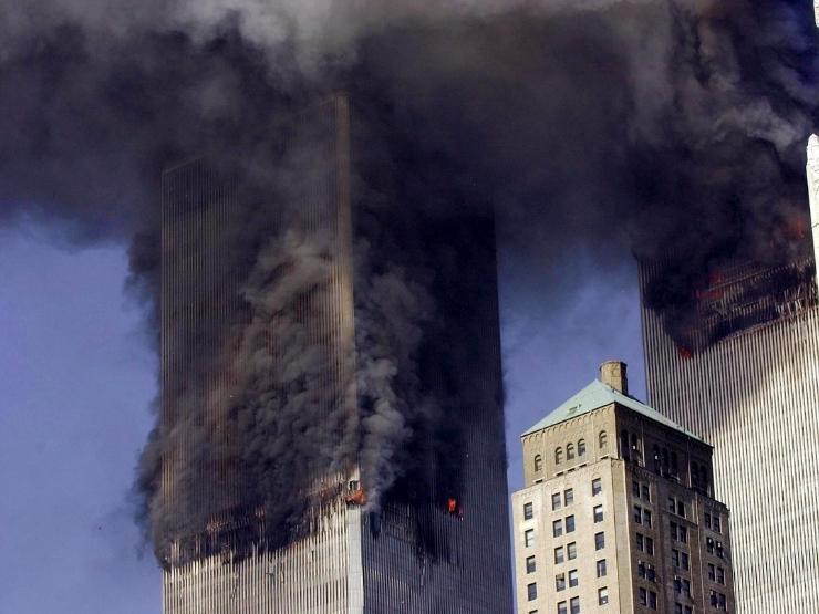 11 settembre 2001, il crollo delle Torri Gemelle