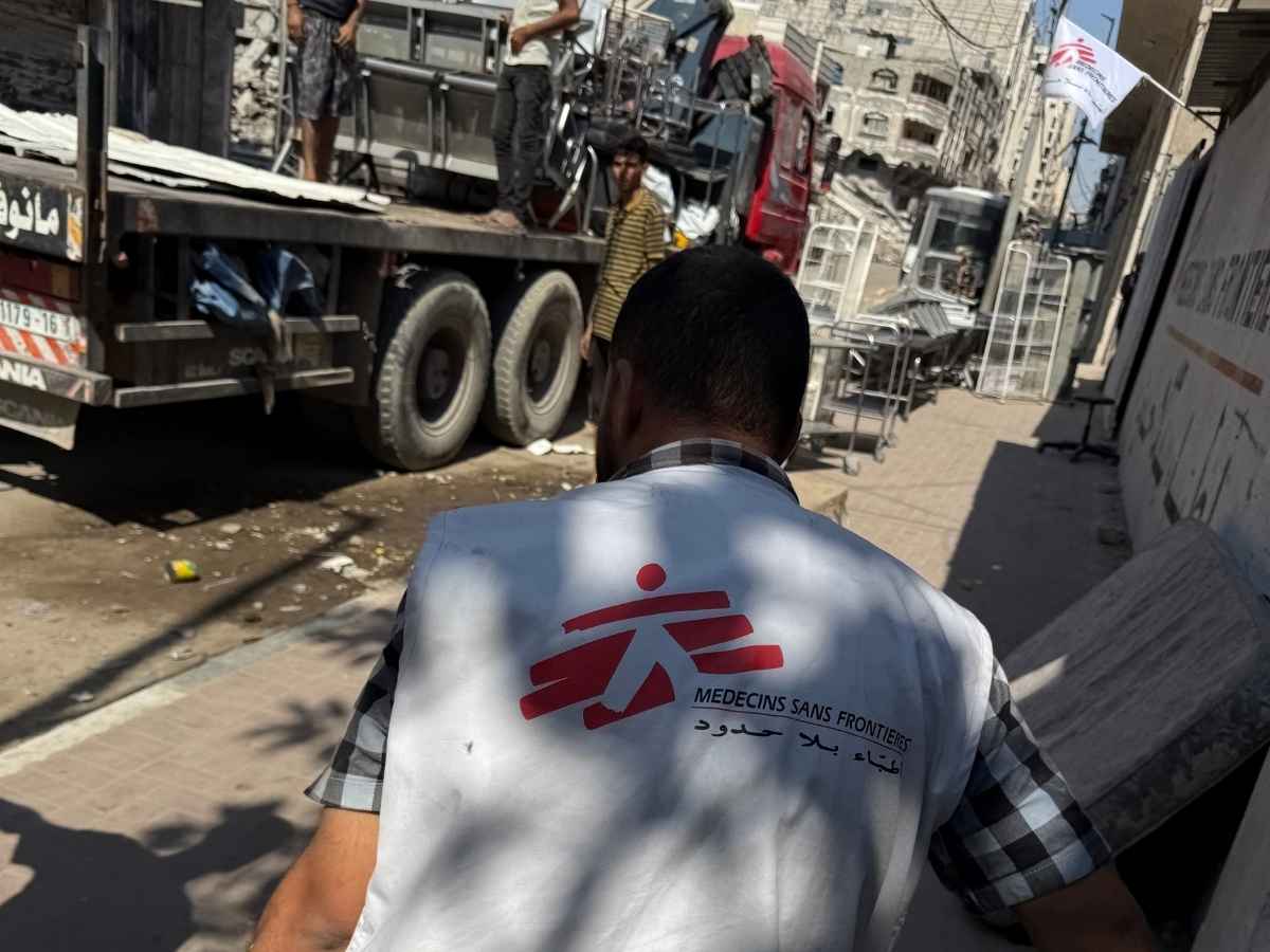 Global sumud flotilla, ore ad alta tensione: “Potenziale attacco violento su larga scala contro di noi”. Medici senza frontiere lascia Gaza City