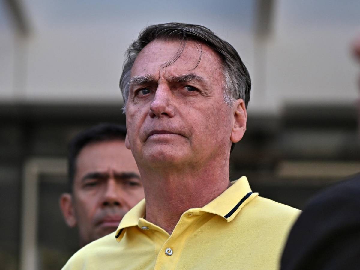 Jair Bolsonaro condannato a 27 anni e 3 mesi di carcere per il colpo di Stato in Brasile: ora spera nell’amnistia