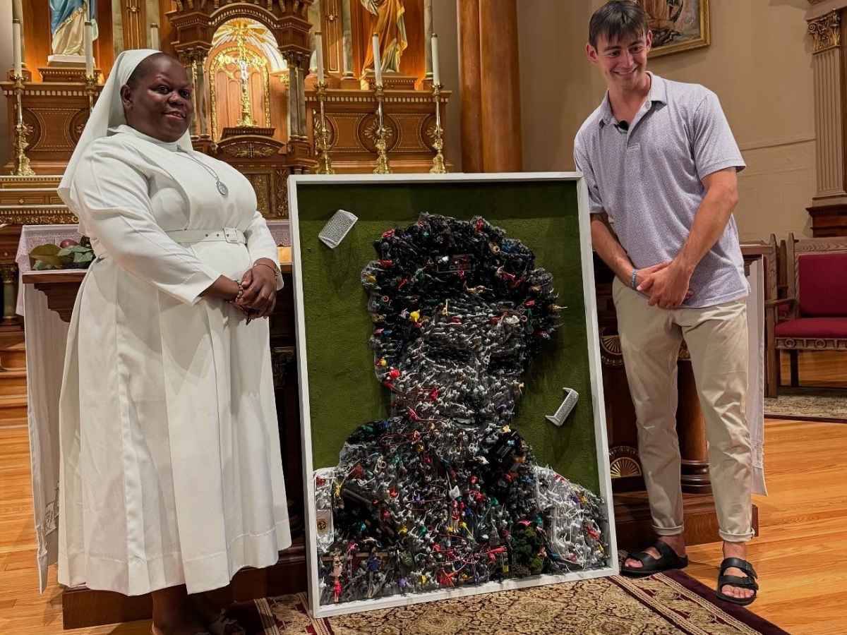 La festa di Chicago per Carlo Acutis, la storia della prima parrocchia Usa intitolata al Santo millenial La festa di Chicago per Carlo Acutis, la storia della prima parrocchia Usa intitolata al Santo millenial