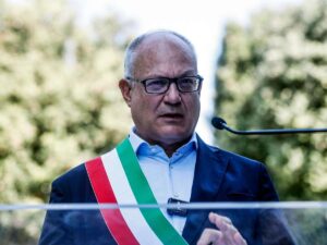Il sindaco di Roma Roberto Gualtieri