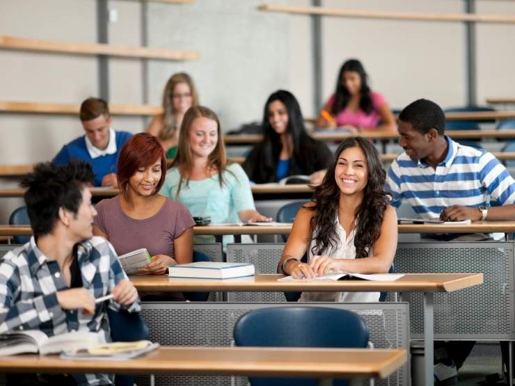 Studenti universitari a lezione