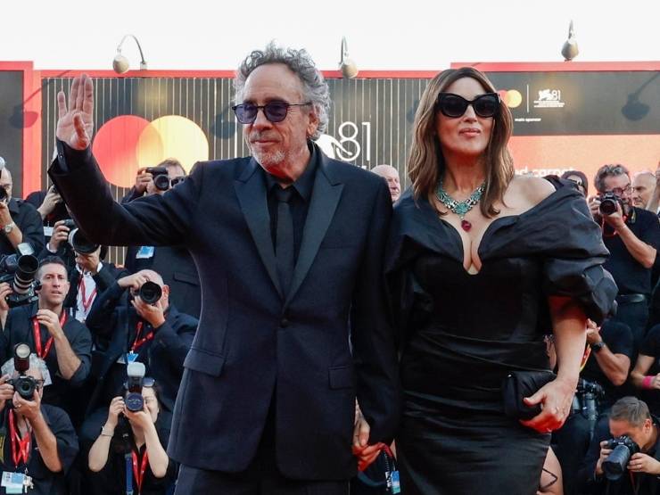Tim Burton e Monica Bellucci a Venezia 2024