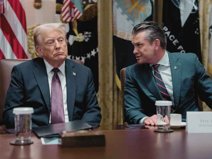 Trump e Hegseth
