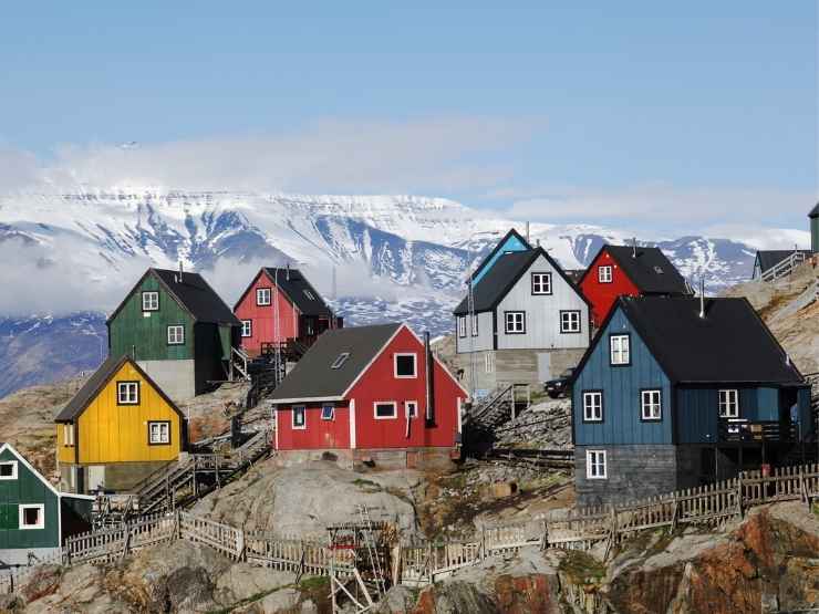 Un panorama della Groenlandia, l'isola al centro della geopolitica internazionale