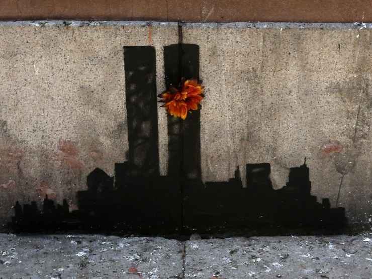 Un'opera di Bansky dedicata all'11 settembre 2001 a New York
