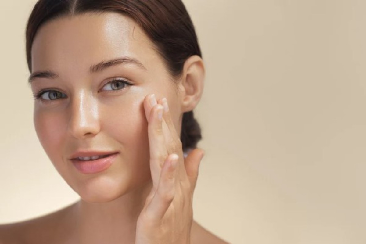 Pelle da favola con questo trucco a costo zero: in tempi di risparmio è una manna dal cielo Pelle da favola con questo trucco a costo zero: in tempi di risparmio è una manna dal cielo