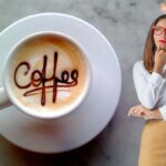 Donna si chiede quanti caffè al giorno si possono bere