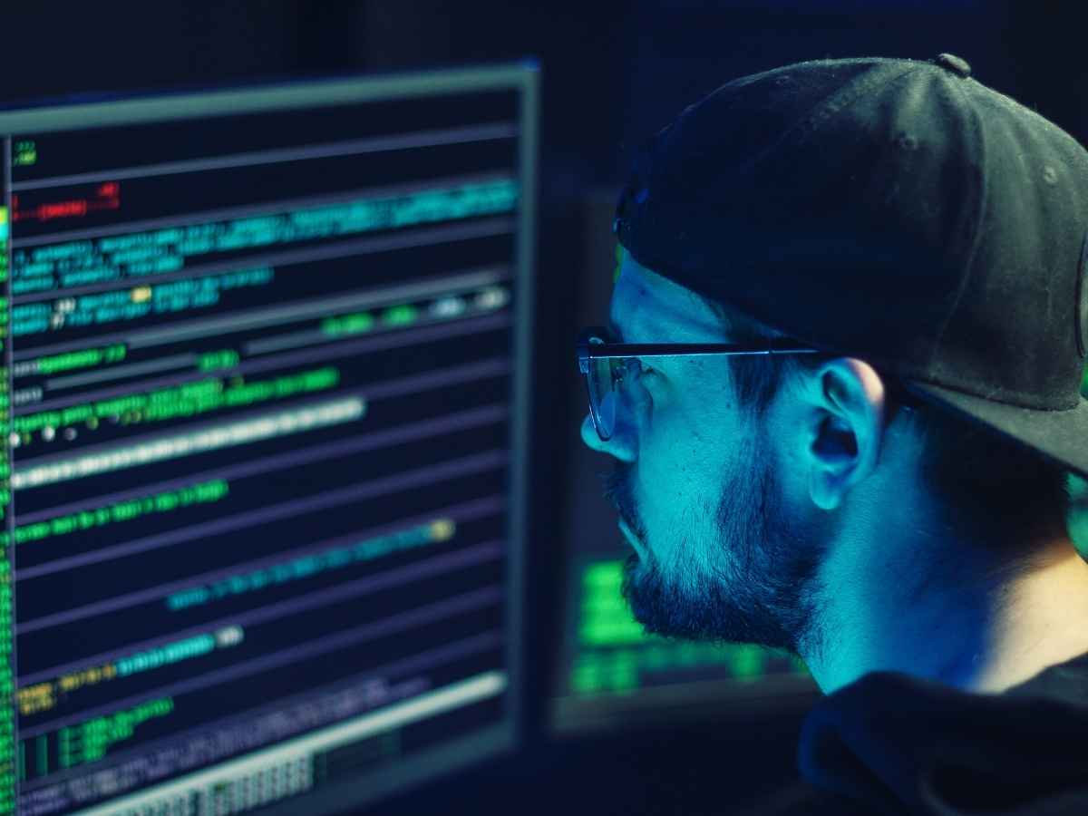 Rhadamanthys, VenomRat ed Elysium: come sono caduti i “tre mostri” del cybercrimine globale Rhadamanthys, VenomRat ed Elysium: come sono caduti i “tre mostri” del cybercrimine globale