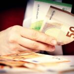 Tetto ai pagamenti in contanti, emendamento alla manovra