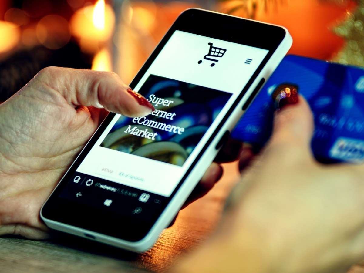 Prestiti nelle piattaforme, micro assicurazioni al check out: la rivoluzione silenziosa dell’embedded finance Prestiti nelle piattaforme, micro assicurazioni al check out: la rivoluzione silenziosa dell’embedded finance