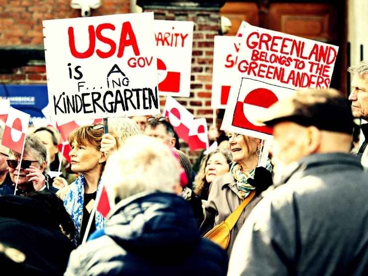 Protesta in Groenlandia Danimarca