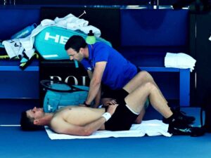 Australian Open 2026, malori per i tennisti