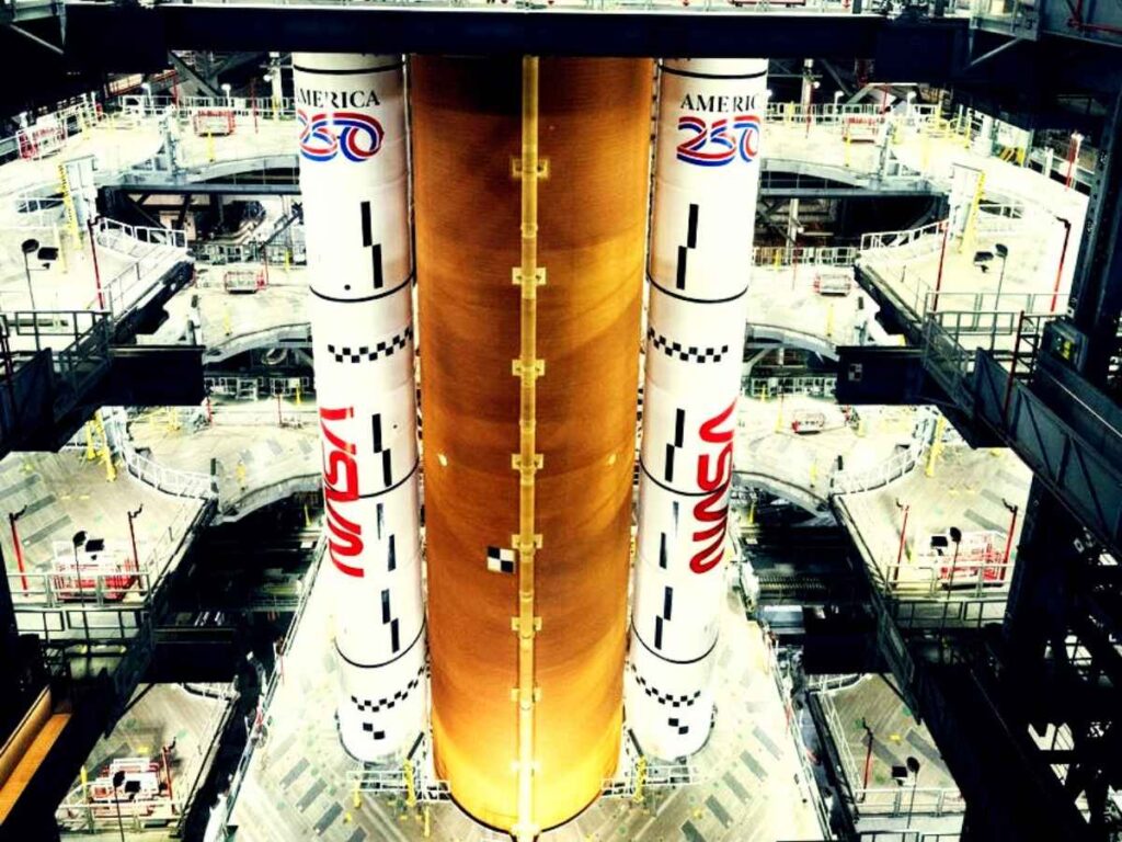 Il razzo Artemis II della Nasa