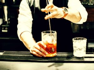 L'Oms sulle bevande zuccherate e alcoliche