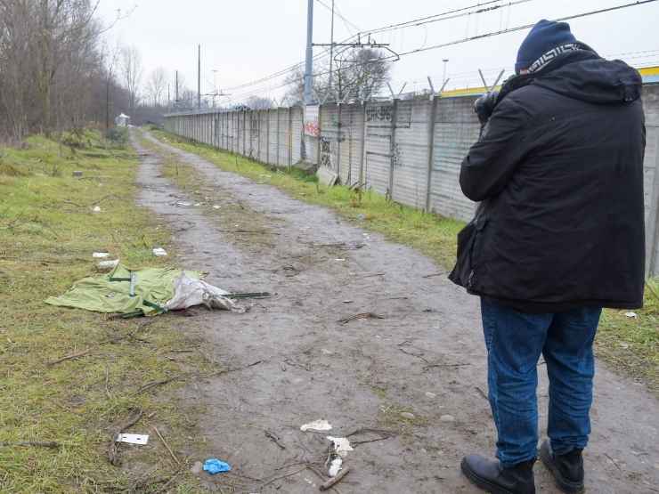 Il luogo dove il 28enne ucciso è stato ucciso a Rogoredo