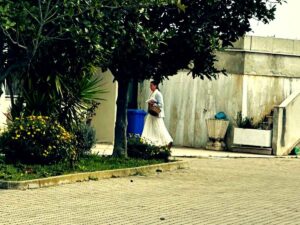 Catherine, la mamma della famiglia nel bosco