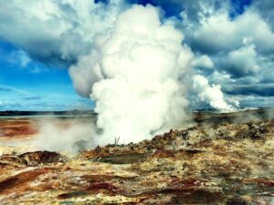 Energia geotermica dalla terra