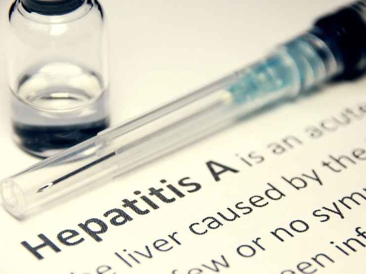 Epatite A, virus allarme a Napoli