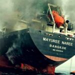 Nave bombardata nello Stretto di Hormuz